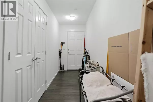 Calgary, AB T2X4A4,6109, 151 Legacy Main Street SE