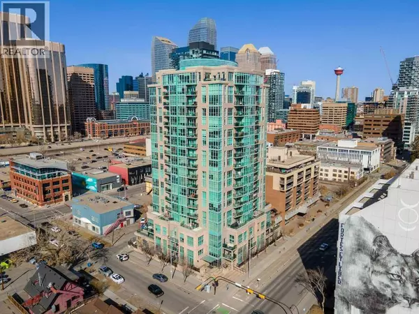 303, 788 12 Avenue SW, Calgary, AB T2R0H1