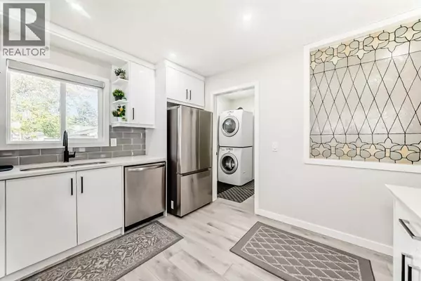 Calgary, AB T1Y1V4,6712 23 Avenue NE