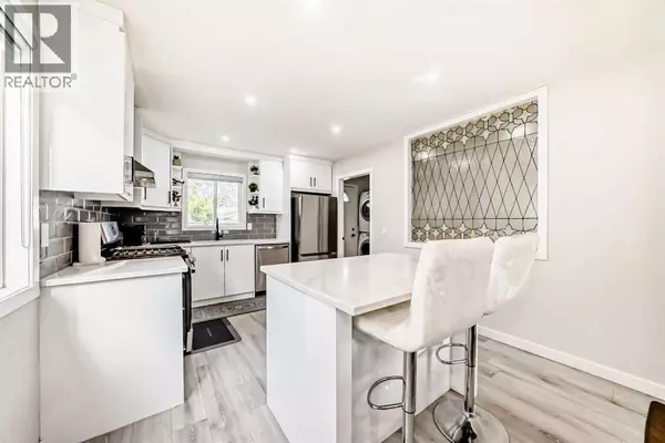 Calgary, AB T1Y1V4,6712 23 Avenue NE