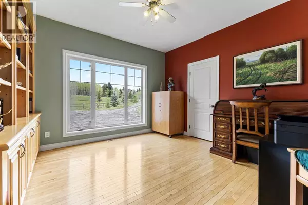 Rural Foothills County, AB T0L1W2,288017 160 Avenue W