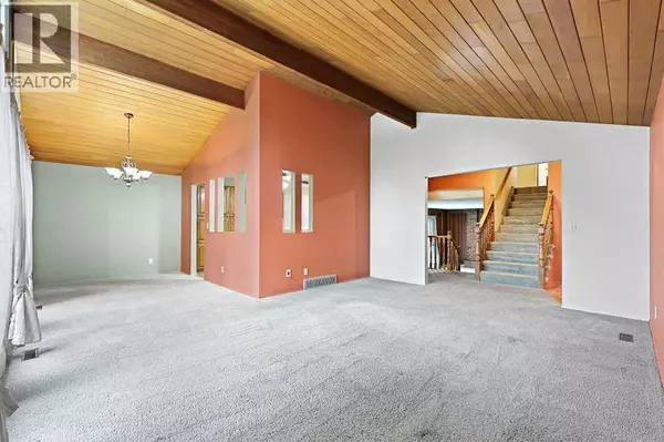 Calgary, AB T2X1V9,27 Sunmount Crescent SE