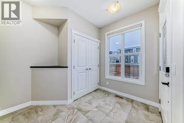 Calgary, AB T3M2K8,34 Cranbrook Hill SE