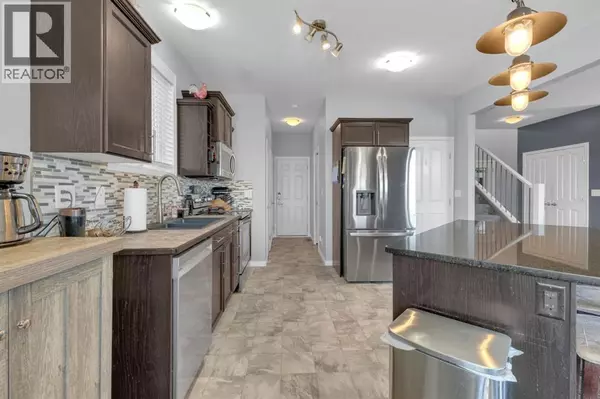 Blackfalds, AB T0M0J0,38 Rolling Hills Bay