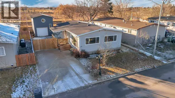 826 Bayview Road, Strathmore, AB T1P1E1