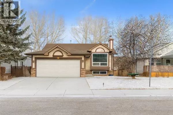 36 Riverview Drive, Cochrane, AB T4C1K1