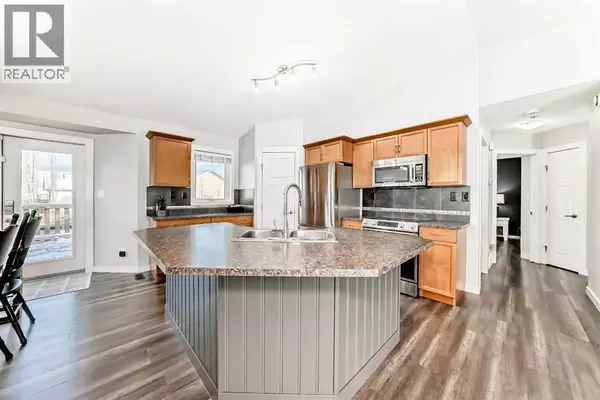 Penhold, AB T0M1R0,37 Heartland Crescent