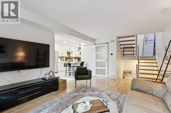 Calgary, AB T2L1Y3,1003, 3500 Varsity Drive NW