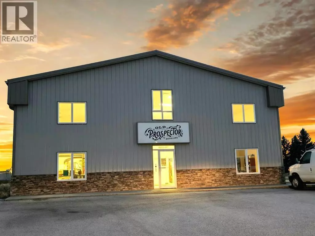 Camrose, AB T4V1N9,4810 41 Street