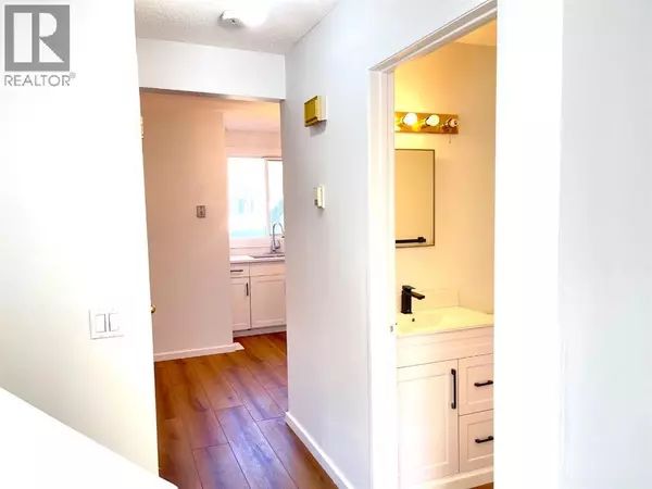 Calgary, AB T1Y2M2,23, 2319 56 Street NE