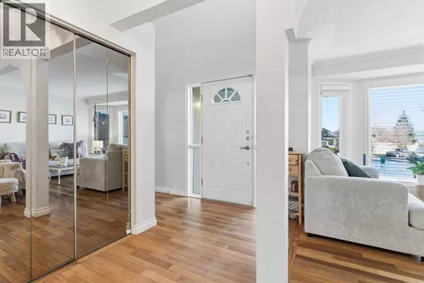 Calgary, AB T3K3V1,239 Sandpiper Place NW