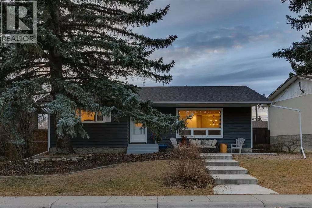 Calgary, AB T2J3C8,1324 Lake Sylvan Drive SE