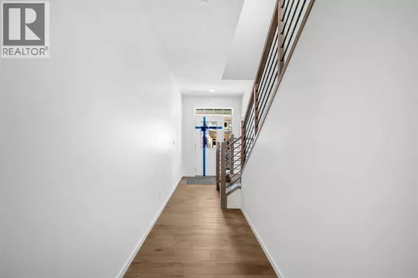 Airdrie, AB T4B5V1,2034 Southwinds Row SW