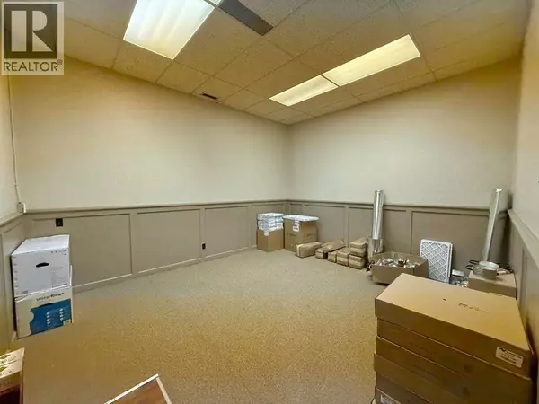 Hinton, AB T7V1B7,Bay 7, 103 Government Road