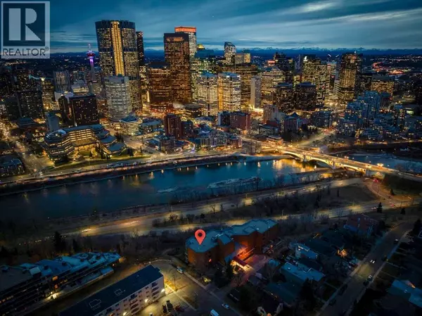 Calgary, AB T2E2W8,2D, 215 2 Street NE