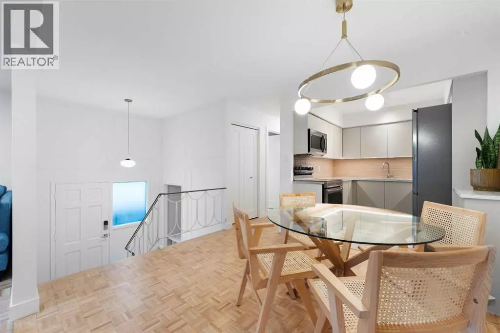 Calgary, AB T3E2A9,2606 26 Street SW