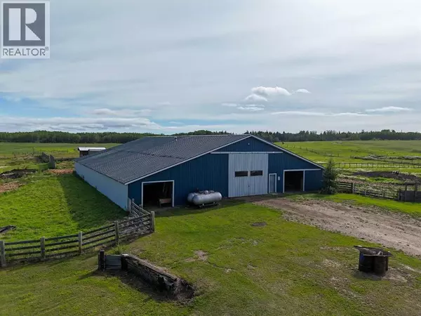 High Level, AB T0H1N0,993051 RR Rural Northern Lights