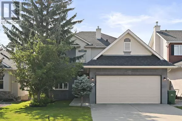 41 Strathridge Crescent SW, Calgary, AB T3H3R9