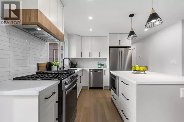 Calgary, AB T2J0V8,9519 2 Street SE