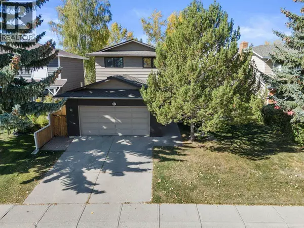 47 Woodmont Way SW, Calgary, AB T2W4L7