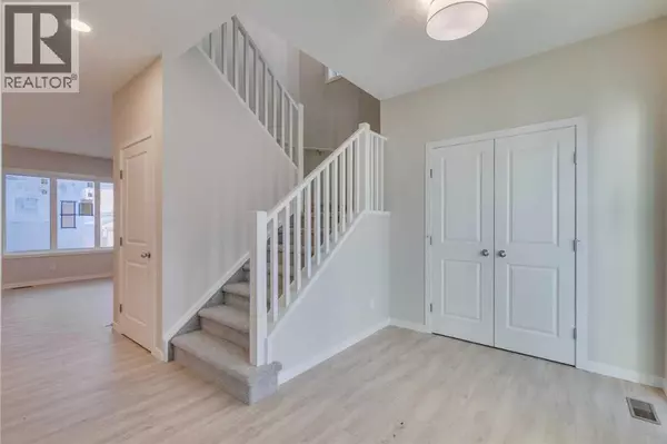 Calgary, AB T2Y0M8,82 Alpine Common SW