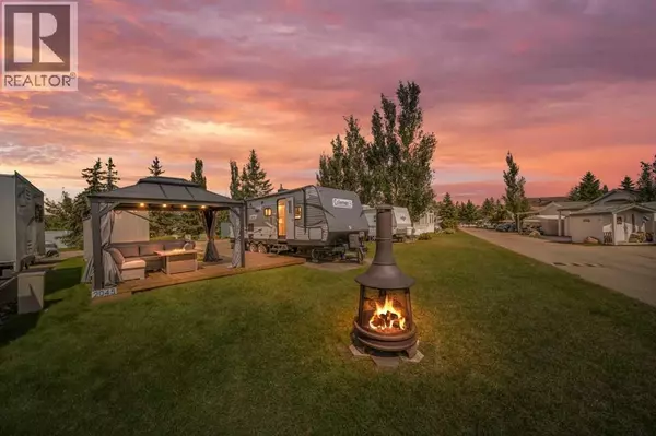 Rural Red Deer County, AB T0M1R0,2045, 25054 South Pine Lake Road