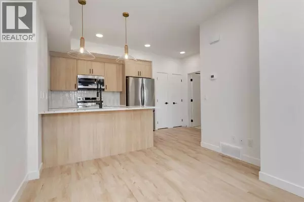 582 Seton Circle SE, Calgary, AB T3M3Y5