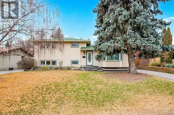 6407 Lombardy Crescent SW, Calgary, AB T3E5R3