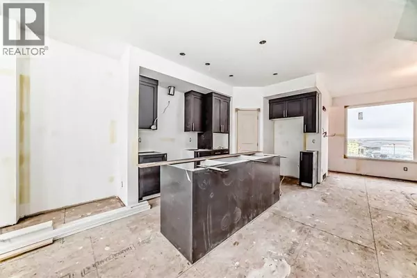 Calgary, AB T3R2J8,170 Marmot Green NW