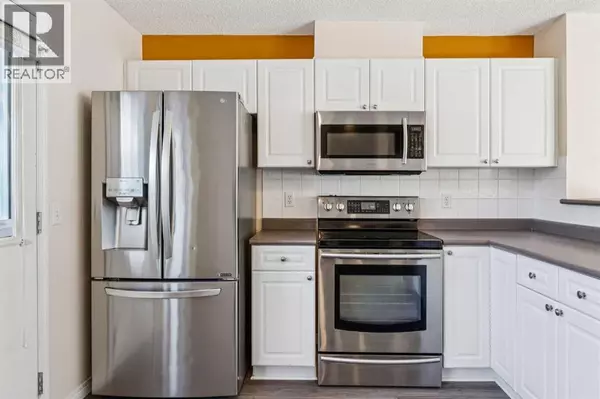 Calgary, AB T3L2R4,95 Tuscany Springs Gardens NW