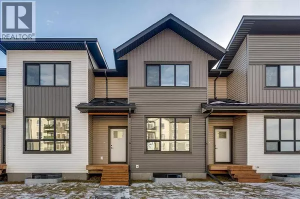 42 Irvin Way, Sylvan Lake, AB T4S0W2