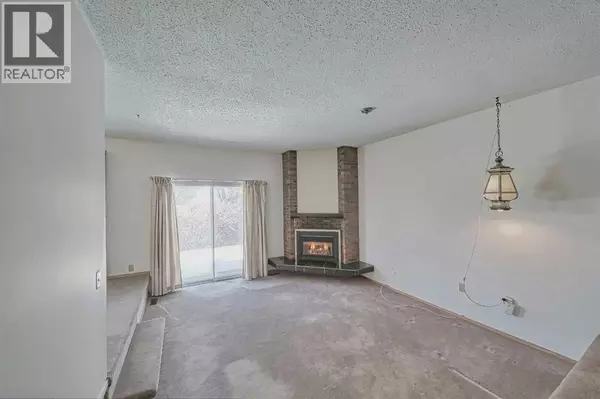 Calgary, AB T3A1T6,616 Dalmeny Hill NW