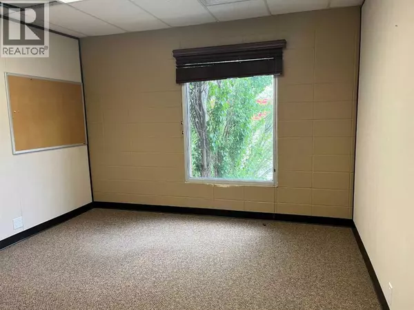 Slave Lake, AB T0G2A2,201-205 2 Street NE