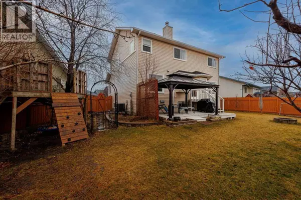 Airdrie, AB T4B2L6,62 Canoe Circle SW