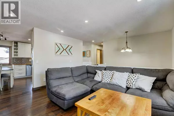 Strathmore, AB T1P1E9,105 Maplewood Drive