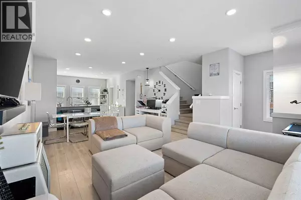 Calgary, AB T3P1M2,1249 Carrington Boulevard NW