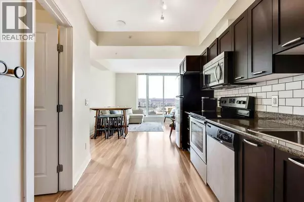 Calgary, AB T2L1K8,1906, 3830 Brentwood Road NW