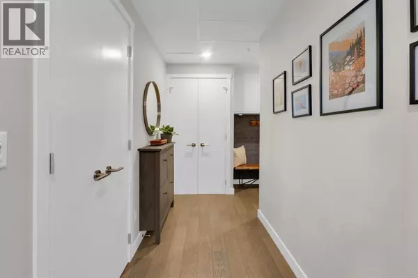 Calgary, AB T2E4E1,404, 88 9 Street NE