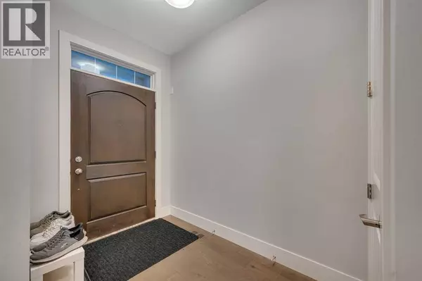 Calgary, AB T2M1V5,1708 23 Avenue NW