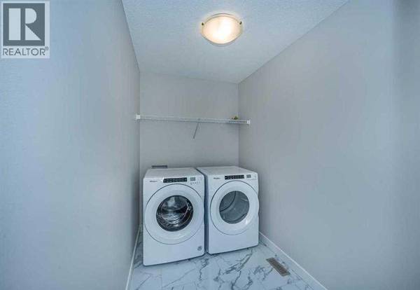 7 Homestead Circle NE, Calgary, AB T3J5R6