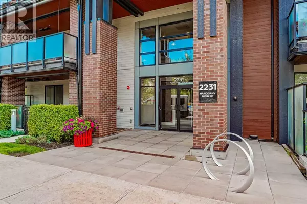 Calgary, AB T3M3E1,309, 2231 Mahogany Boulevard SE