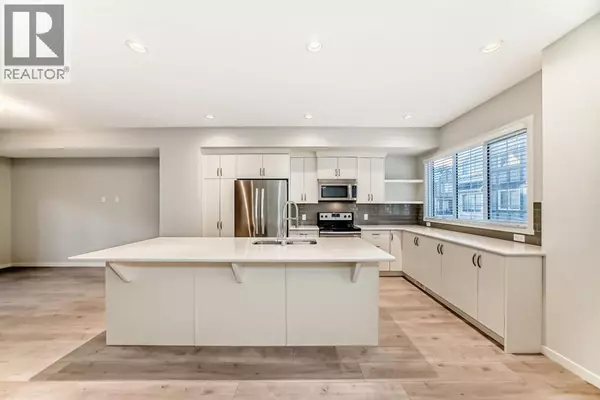 Calgary, AB T3R0Z7,409 NOLANLAKE Villas NW