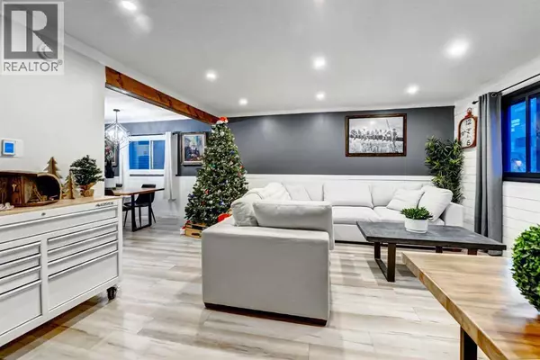 Calgary, AB T2T5B4,3508 21 Street SW