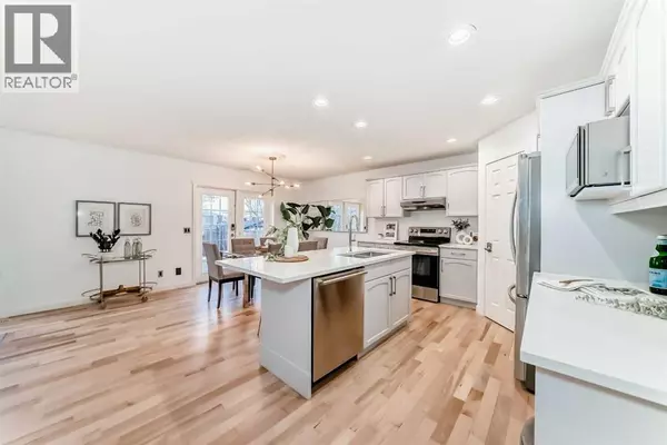 Calgary, AB T2X3W4,117 Chapalina Close SE