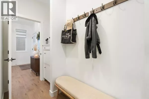 Cochrane, AB T4C3B5,31 Saddlebred Court