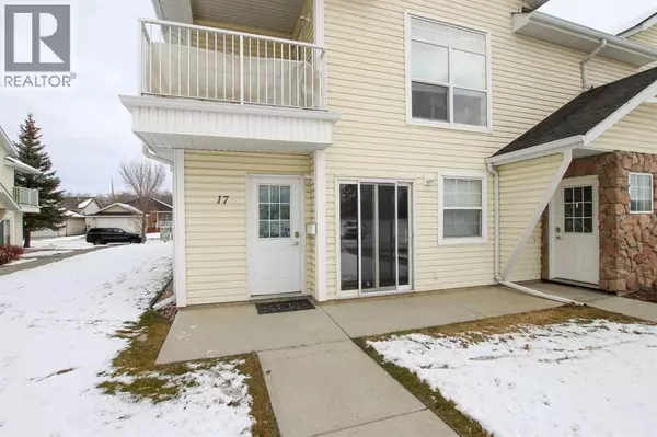 Red Deer, AB T4P0A2,17, 33 Jennings Crescent