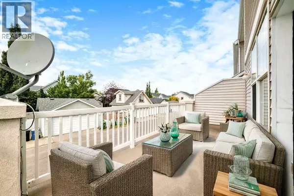 Calgary, AB T2Z2Z2,84 Inverness Square SE