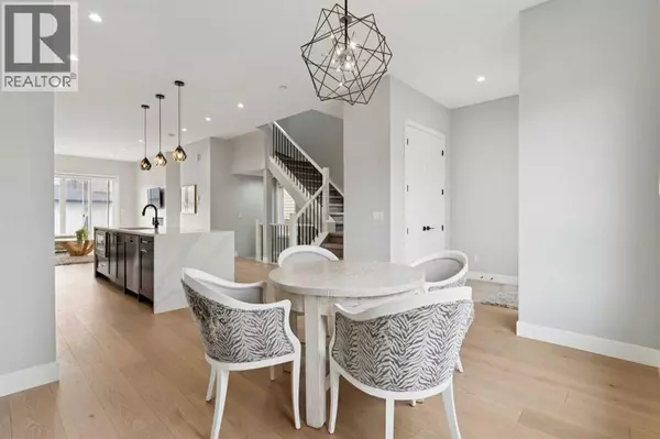 Calgary, AB T2M0X2,1607 18 Avenue NW