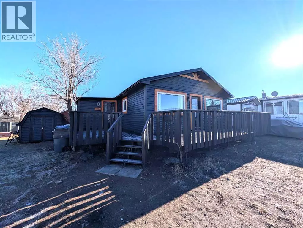 Medicine Hat, AB T1A7Z5,294 Fleet Street SW