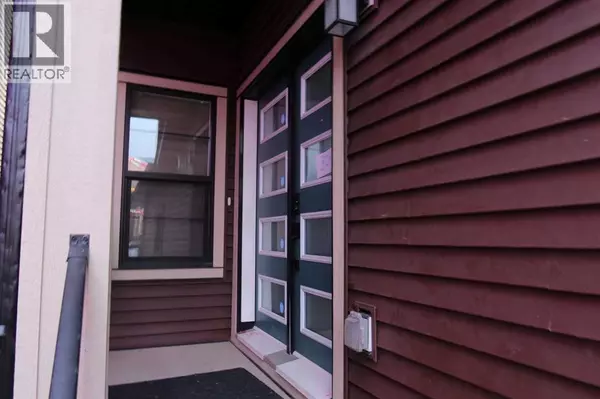 Calgary, AB T3J5R6,316 Homestead Grove NE